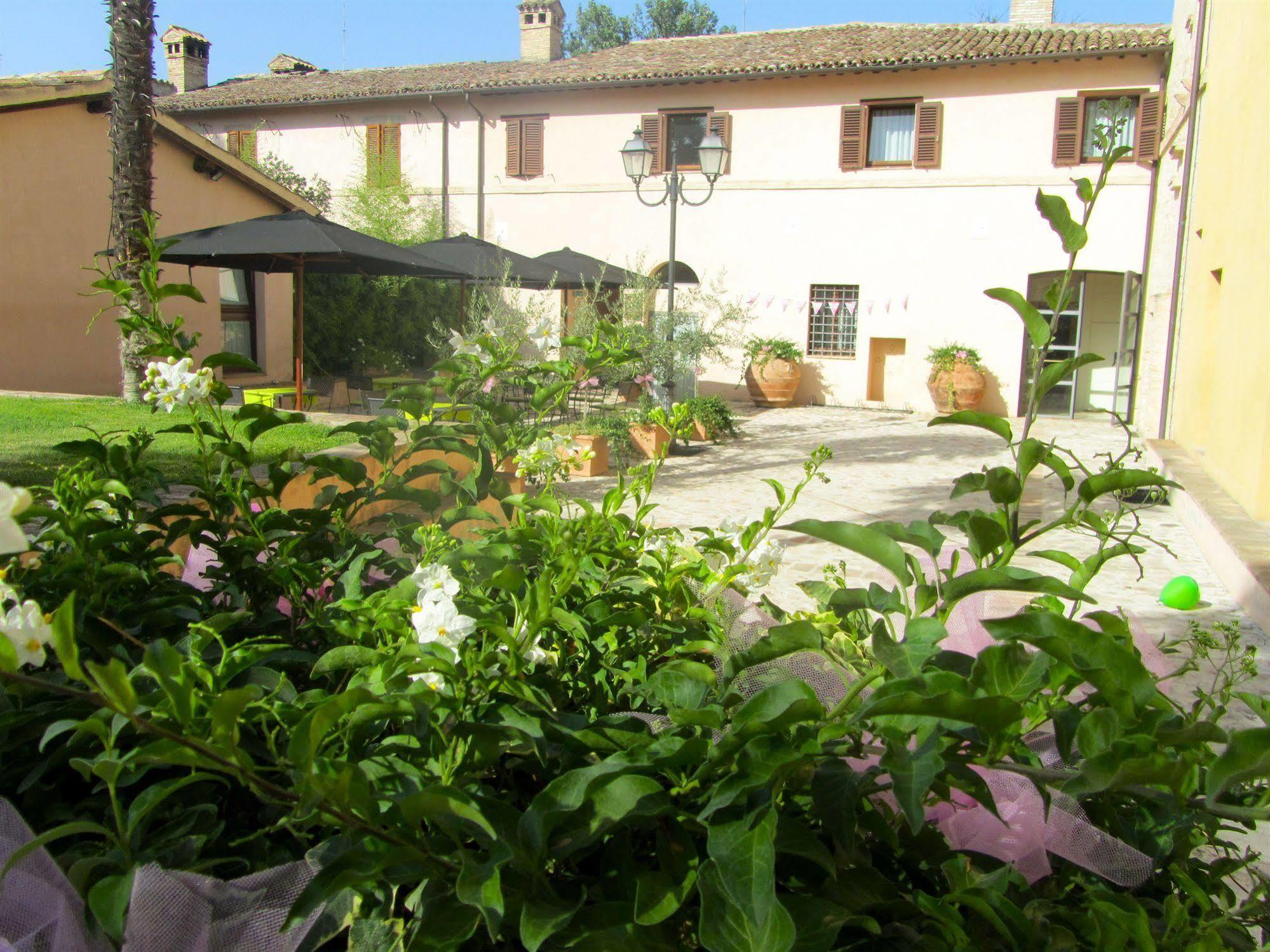 Hotel Casa Mancia Foligno Exteriér fotografie